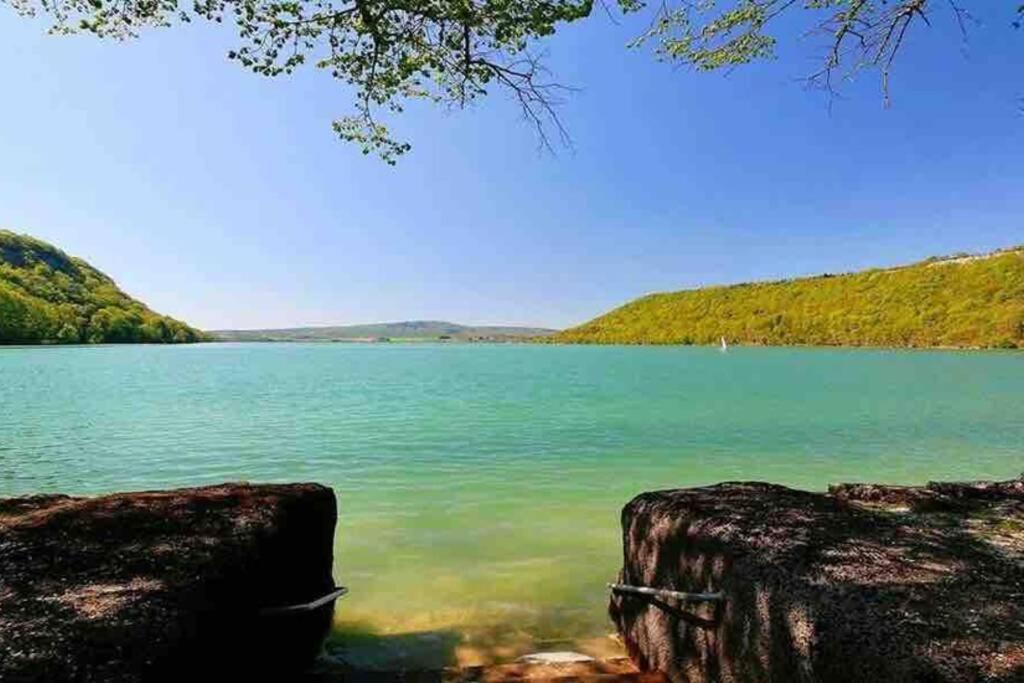 Maison/Gite Familial Dans Le Jura A 200M Du Lac Avec Piscine Privee Marigny  Buitenkant foto