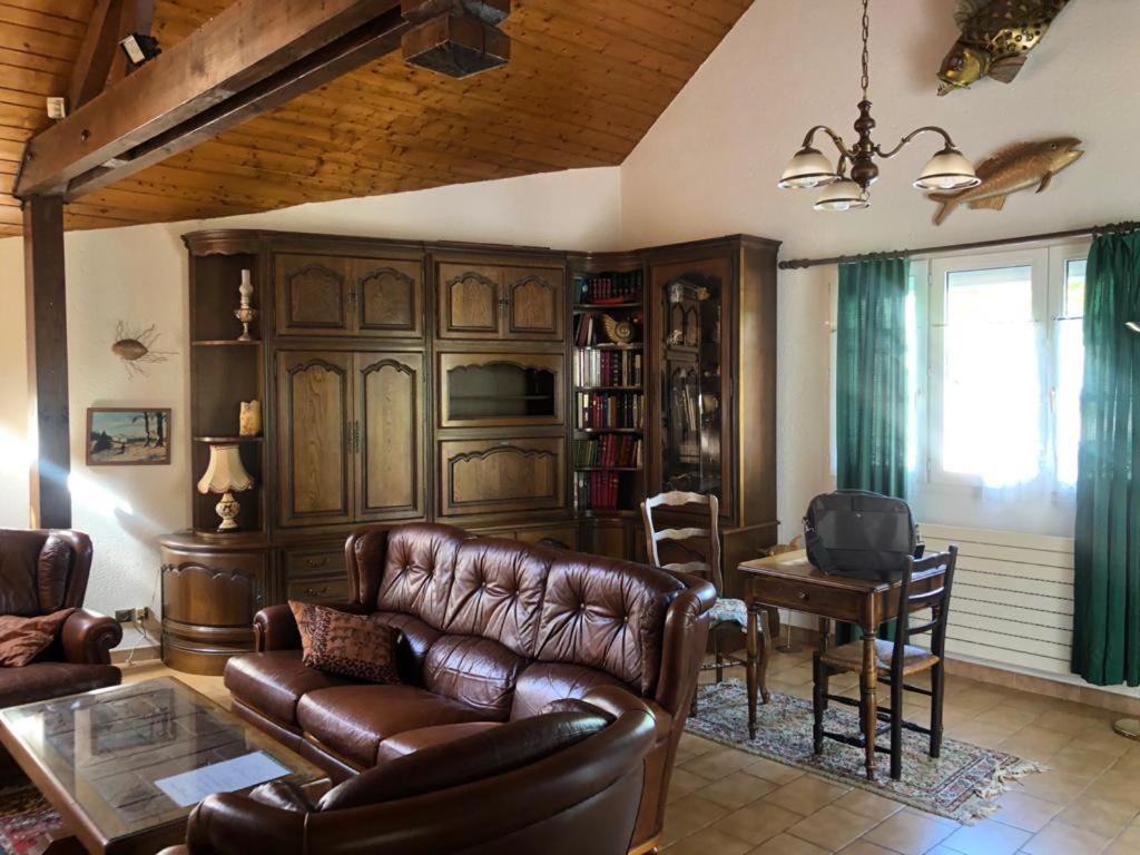 Maison/Gite Familial Dans Le Jura A 200M Du Lac Avec Piscine Privee Marigny  Buitenkant foto