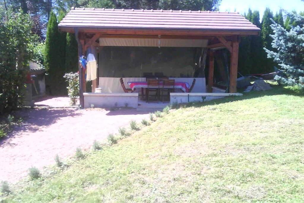 Maison/Gite Familial Dans Le Jura A 200M Du Lac Avec Piscine Privee Marigny  Buitenkant foto